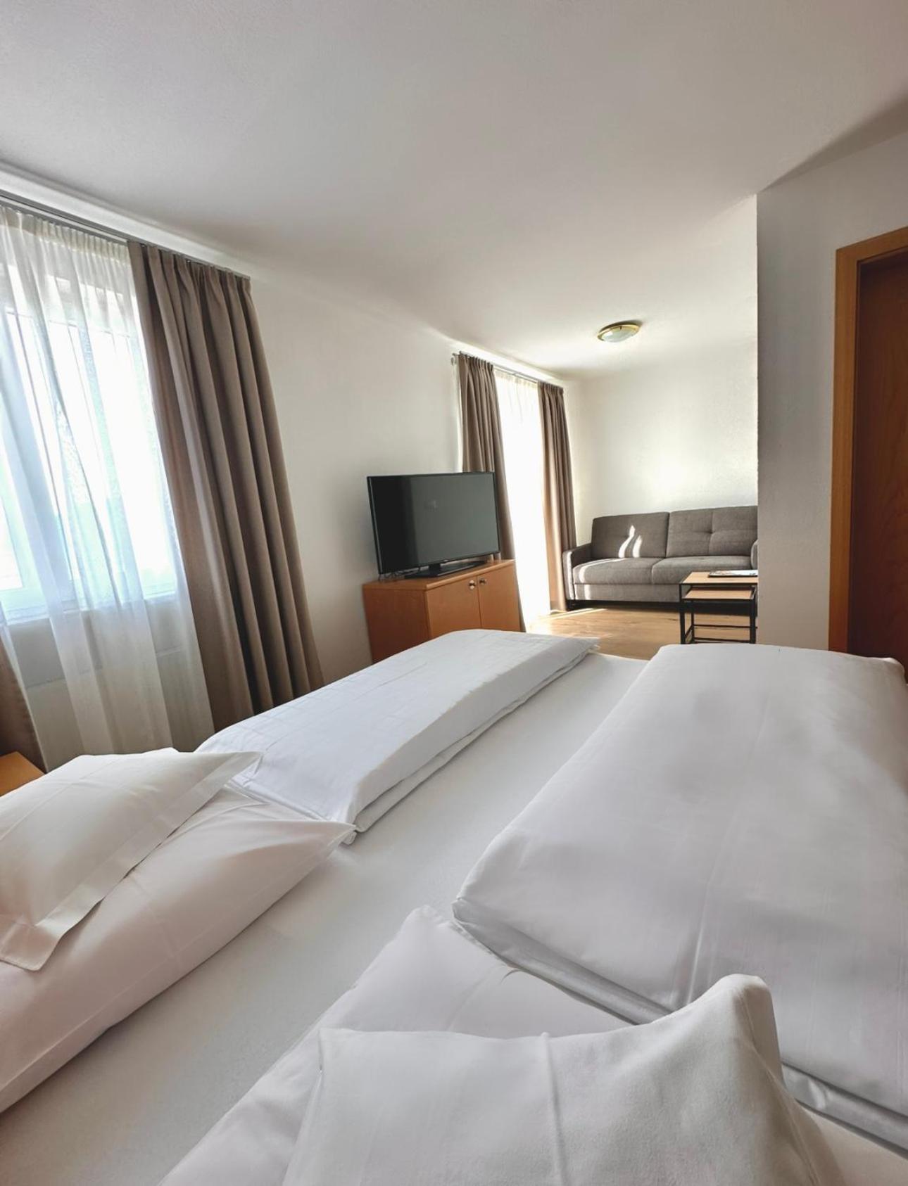 Garni Hotel Dorothea 티롤로 외부 사진